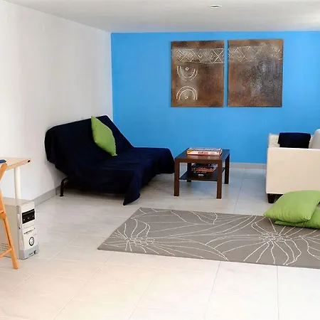 Guest house & Cozy Residencia De Estudiantes 2*