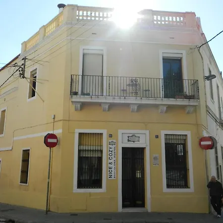 & Cozy Residencia De Estudiantes 2*