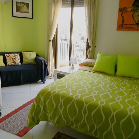 & Cozy Residencia De Estudiantes 2* Barcelona