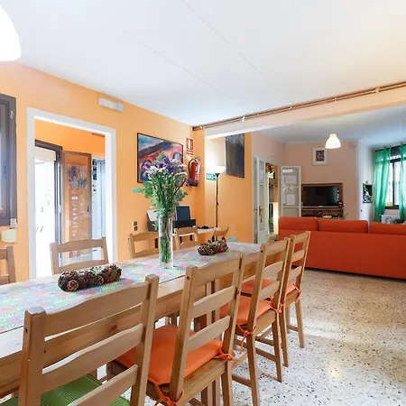 & Cozy Residencia De Estudiantes Barcelona