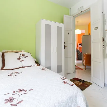 Guest house & Cozy Residencia De Estudiantes Barcelona