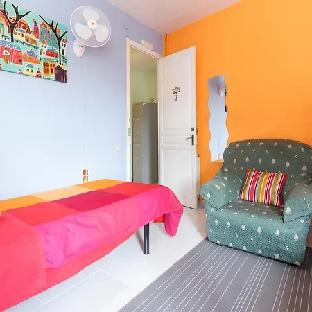 Guest house & Cozy Residencia De Estudiantes Barcelona