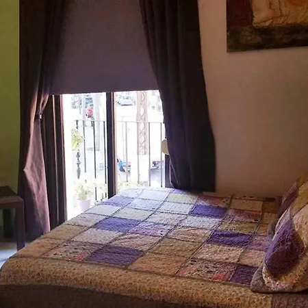 & Cozy Residencia De Estudiantes Guest house Barcelona