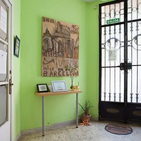 & Cozy Residencia De Estudiantes Barcelona