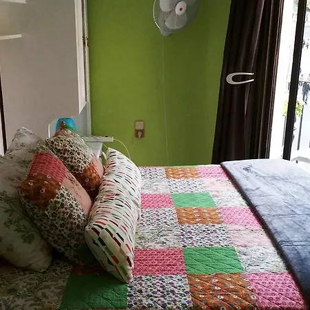 & Cozy Residencia De Estudiantes 2* Barcelona