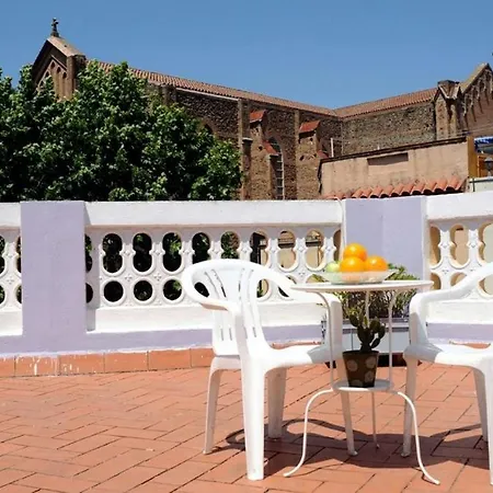 & Cozy Residencia De Estudiantes Guest house Barcelona